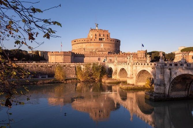 Castel Sant'Angelo Small Group Tour - Key Points