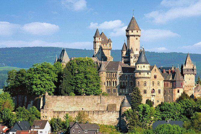 Castle Braunfels Day Trip from Frankfurt - Key Points