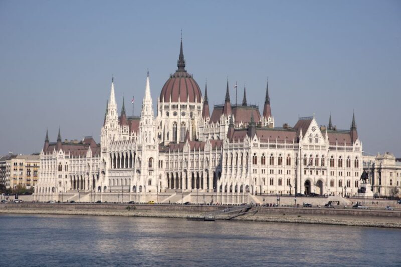 Castle District & Pest Driving Tour with Danube River Cruise - FAQs
