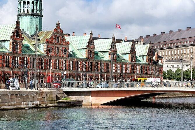 Castle Islands Royal History: A Self-Guided Audio Tour of Slotsholmen - Who Would Enjoy This Tour?