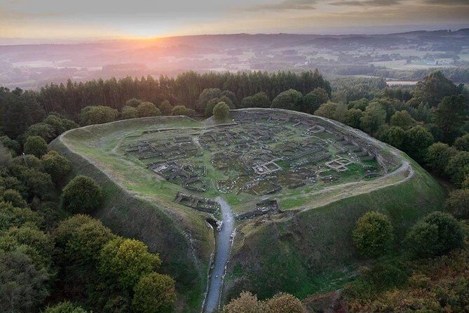 Castro De Viladonga And Birth Of The Miño River From Lugo - Exploring the Castro De Viladonga and the Birth of the Miño River from Lugo