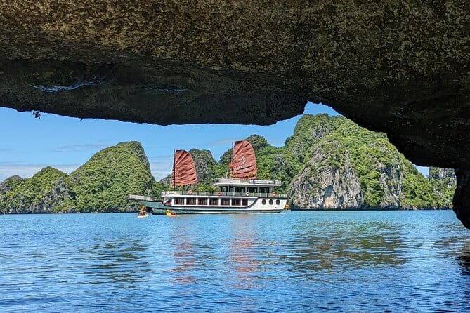 Cat Ba Island - Lan Ha Bay Day Trip: Kayaking, Swimming and Meal - In-Depth Look at the Tour Experience