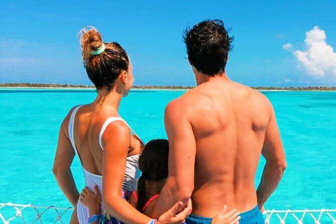 Catamaran Cruise to Cozumel Reefs + Water Park Fun - Group Size and Timing