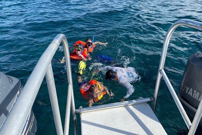 Catamaran for couples an open bar to Isla Mujeres From Cancun - Who Should Consider This Tour?