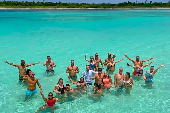 Catamaran in Cozumel with snorkeling at El Cielo and open Bar - Who Would Love This Tour?