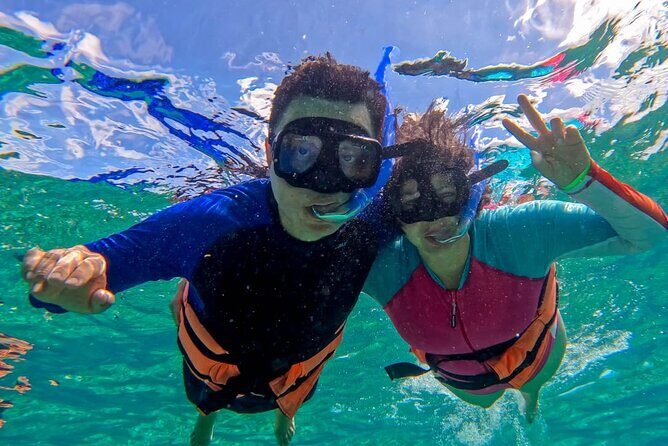 Catamaran Isla Mujeres, Beach Club and Drinks from Puerto Morelos - Key Points