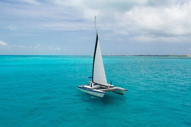 Catamaran Isla Mujeres, Beach Club and Drinks from Puerto Morelos - The Sum Up