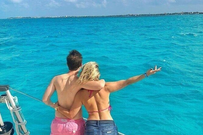 Catamaran Only Adults experience to Isla Mujeres + Exclusive Beach Club - Key Points