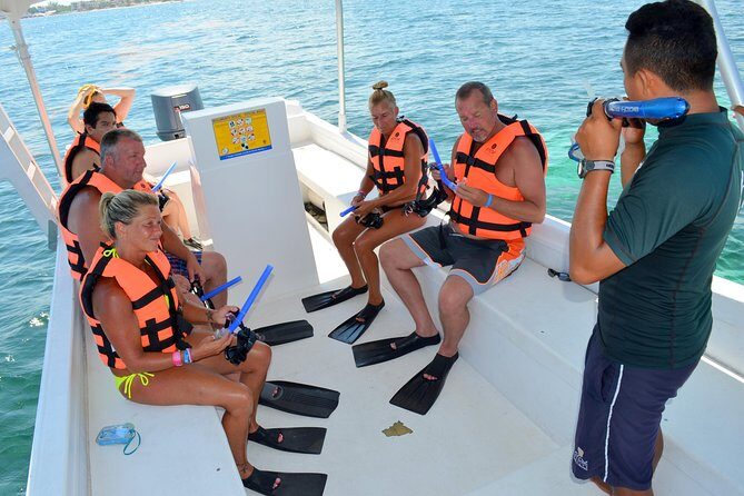 Catamaran Sail and Snorkeling Tour with Open Bar in Puerto Morelos - What to Expect from the Tour