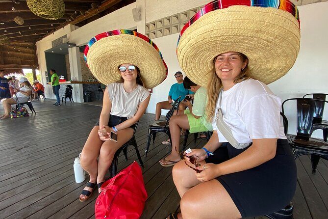 Catamaran Sailing through Caribbean Sea to Isla mujeres - Setting the Scene: What the Tour Offers