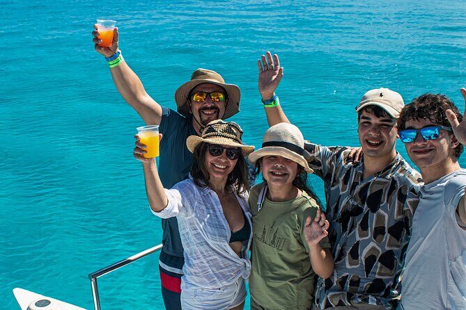 Catamaran to Isla Mujeres, from Playa del Carmen or Riviera Maya - Key Points
