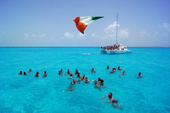 Catamaran to Isla Mujeres: Snorkel MUSA, Playa Norte & Buffet - FAQs
