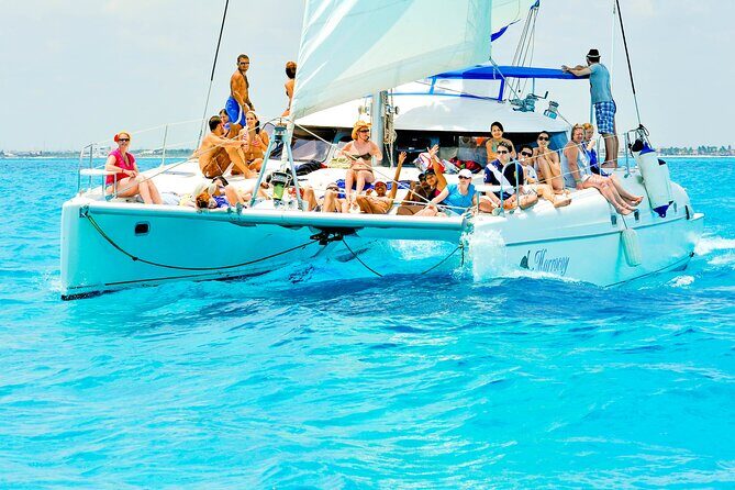Catamaran to Isla Mujeres Snorkeling Tour with Open Bar and Lunch - Price and Overall Value