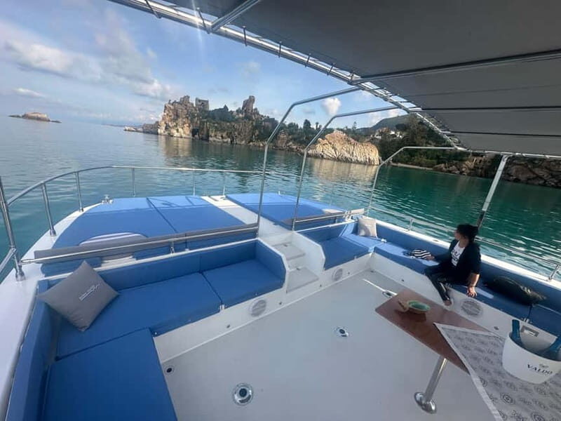 Catamaran Tour: experience of discovering the Cefalù coastline. - Experience Overview: What to Expect