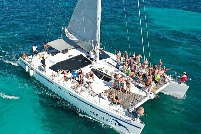 Catamaran Tour to Isla Mujeres with Snorkeling and Lunch - Key Points