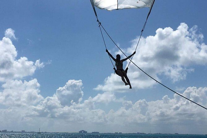 Catamaran tour to Isla Mujeres with snorkeling, open bar - Who Should Consider This Tour?