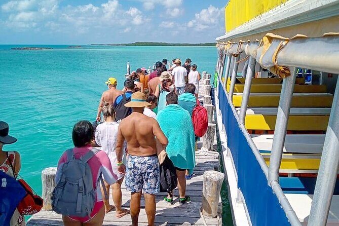 Catamaran unlimited Isla Mujeres with from Playa del Carmen - Key Points
