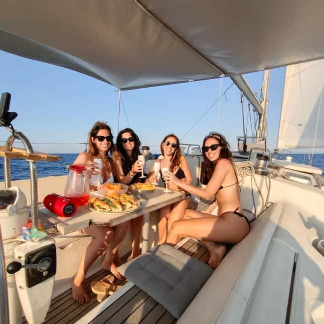 Catania: Coastline Sailing Tour with Aperitif - Key Points