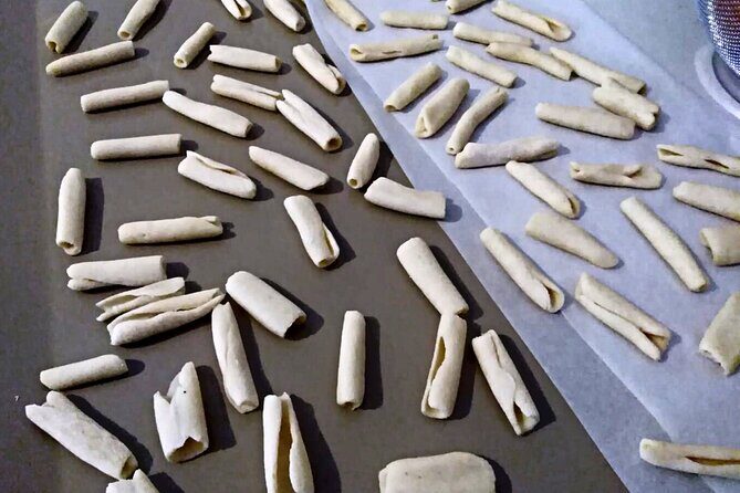 Catania Home Cooking: Pistachio Ravioli, Sicilian Pasta & Wine - Key Points