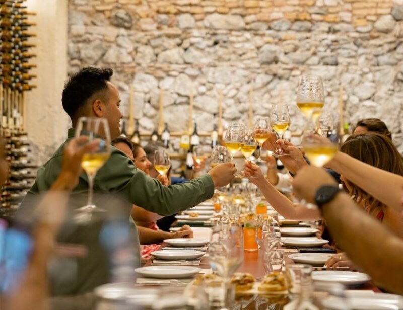 Catania: Volcanic Wine Tasting in a Metropolitan Market - A Detailed Look at the Experience