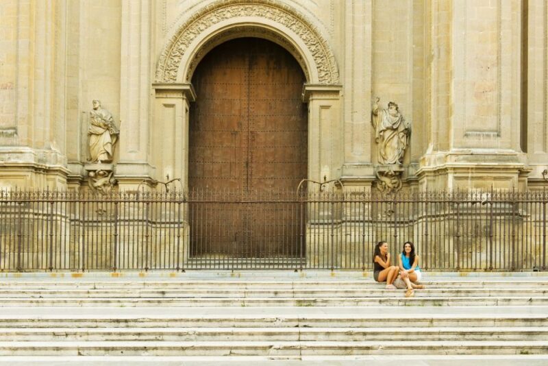 Cathedral and Royal Chapel with Albaicín and Sacromonte - Key Points