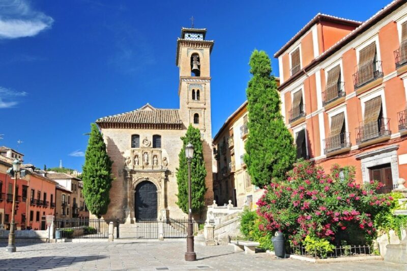 Cathedral and Royal Chapel with Albaicín and Sacromonte - Authentic Experiences and Tips