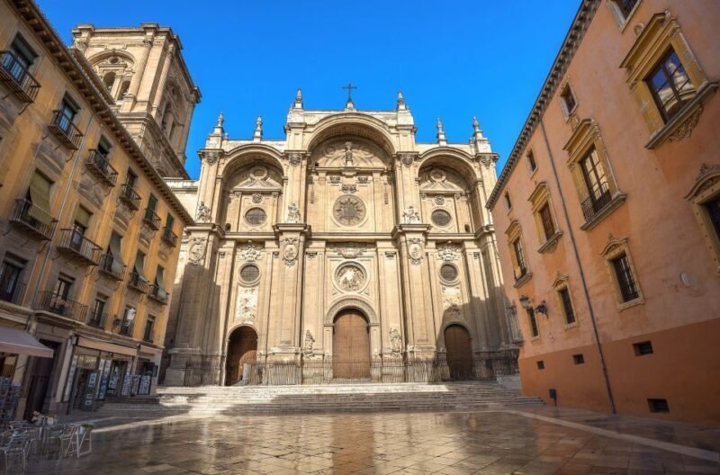 Cathedral and Royal Chapel with Albaicín and Sacromonte - FAQ