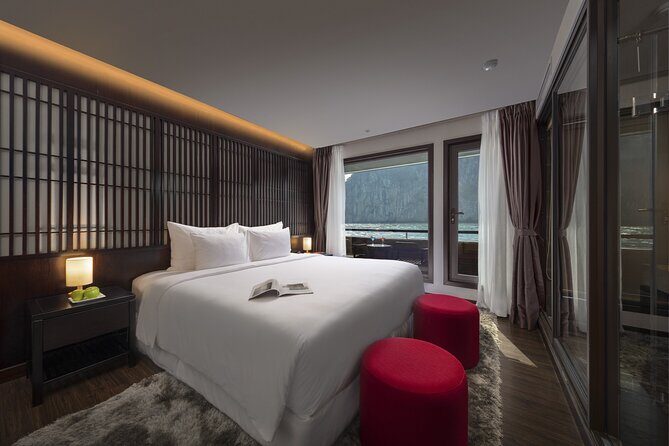 Catherine Cruises 2Days/1Night on 6 Star Cruise - Is It Worth the Price?