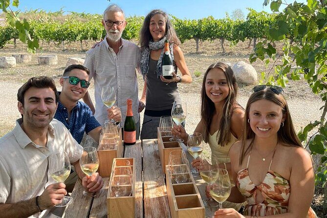 Cava tour to 3 family wineries with hotel pick-up - Practical Details and Tips