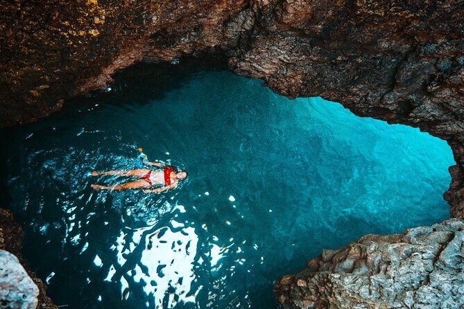 Cave Adventure near Pula by Kayak - Experience the Cave Adventure near Pula by Kayak: A Deep Dive