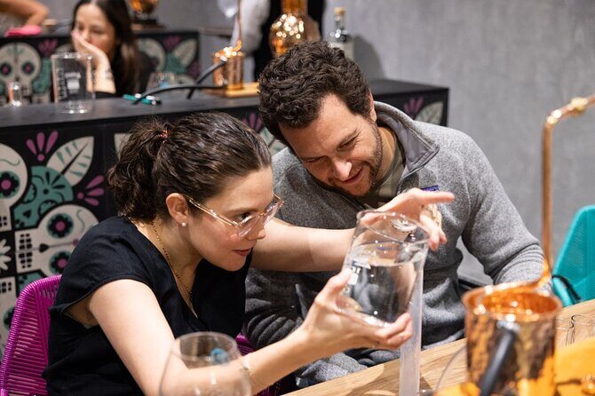 CDMX Create Your Craft Gin from scratch - Col Roma - Who Will Enjoy This Experience?