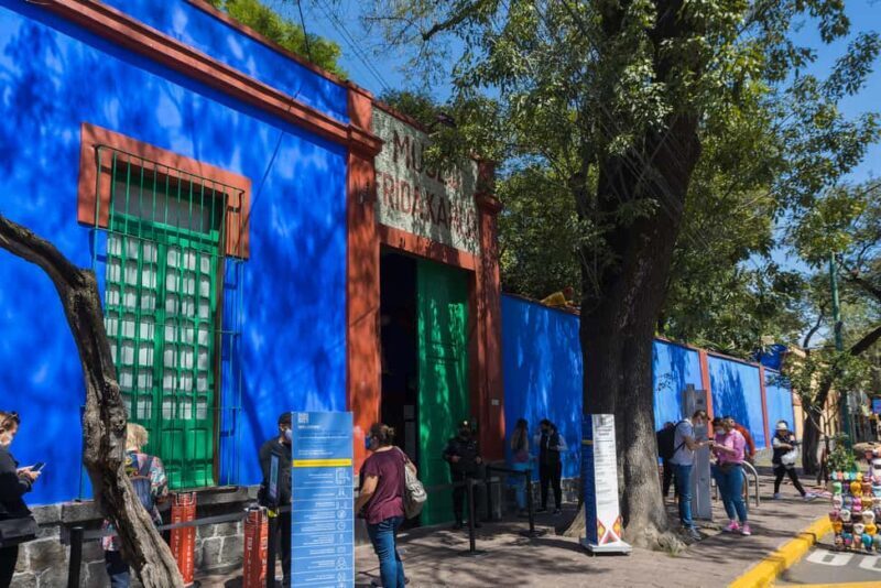 CDMX: Private tour of Xochimilco, Coyoacán, and the Frida Museum - Exploring Mexico City’s Cultural Heart: A Tour of Xochimilco, Coyoacán, and Frida Kahlo Museum