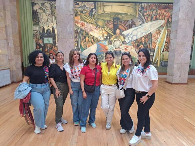 CDMX: Women Muralists Tour: Strokes that Resist - An In-Depth Look at the Tour Experience