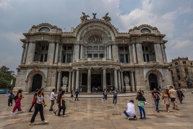 Central Mexico City Private Walking Tour - Discovering the Heart of Mexico City