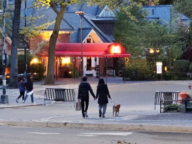 Central Park, NY: Nature, Architecture and Movie Scenes Tour - FAQ