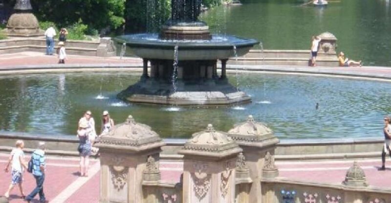 Central Park Walking Tour - Key Points