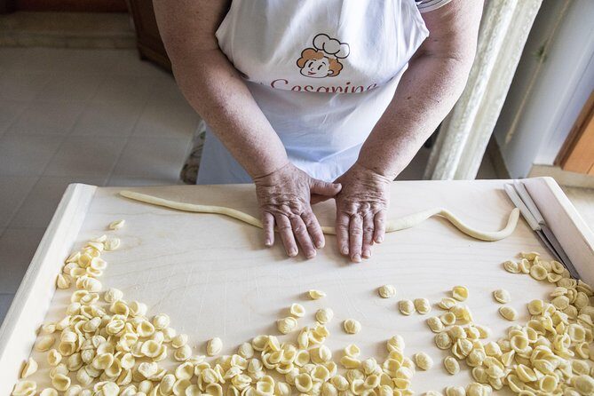 Cesarine: Small group Pasta and Tiramisu class in Alberobello - Introduction