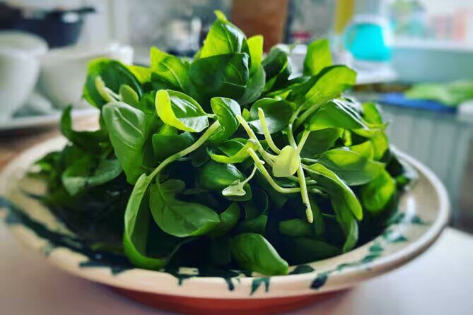 Cesarine: Trofie, Pesto,Tiramisu Class by the Sea in Cinque Terre - FAQ