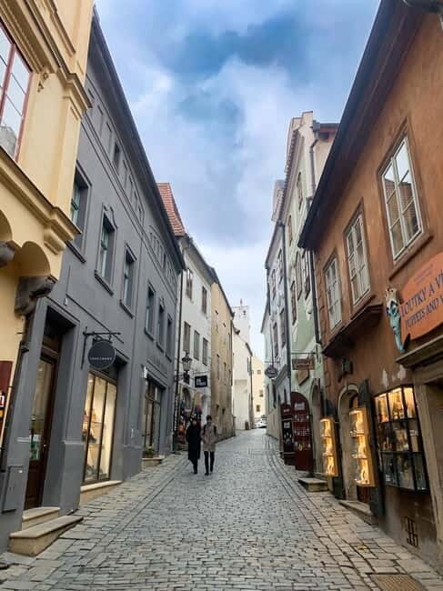 Cesky Krumlov (CK) Day Trip from Prague (hotel pick up) - Key Points