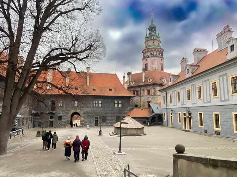 Cesky Krumlov (CK) Day Trip from Prague (hotel pick up) - Exploring Cesky Krumlov Castle