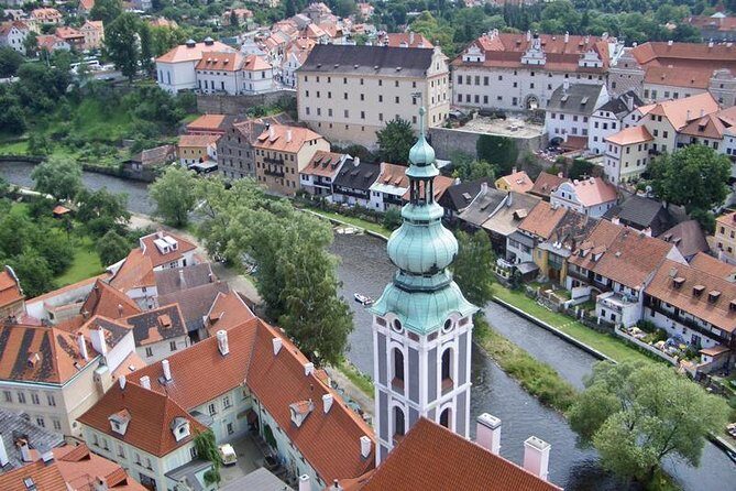Cesky Krumlov Old Town Private Walking Tour - Key Points