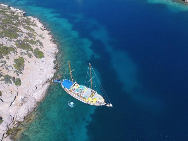 Cesme: Small Group Boat Tour with Open Buffet Lunch - Detailed Breakdown of the Day