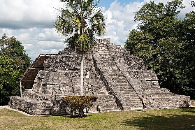 Chacchoben Mayan Ruins and Mayan Experience Combo Tour - Discovering Chacchoben: The Archaeological Site