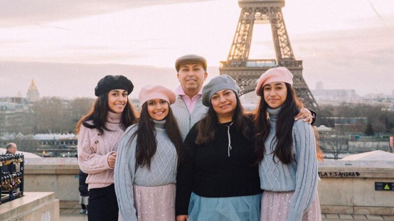 Champagne: Professional Photographer - Insights from the Review and Real Experiences