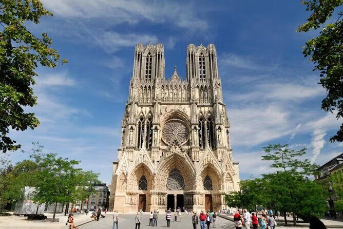 Champagne Tour from Paris by minivan with Reims Cellars & Champagne Tasting - Price and Value for Money