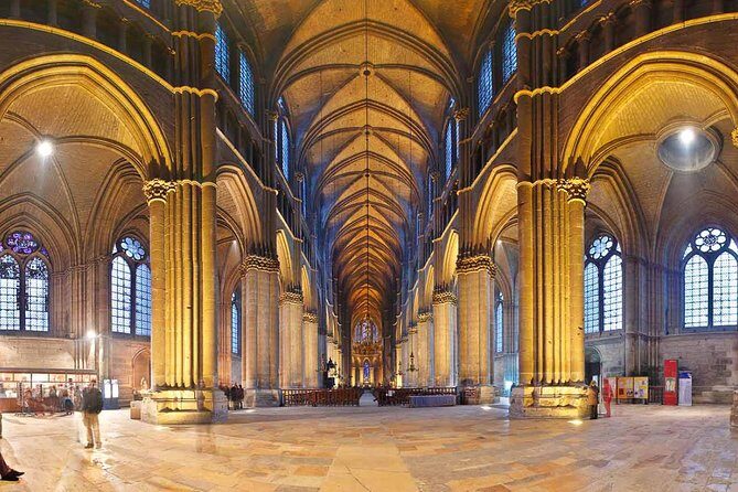 Champagne Tour from Paris by minivan with Reims Cellars & Champagne Tasting - Insights from Reviewers: What to Expect