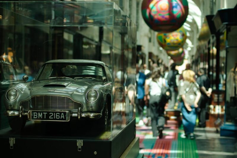 Changing of the Guard & Royal Food Tour with 10+ Tastings - Frequently Asked Questions