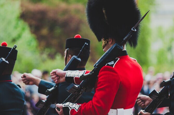 Changing of the Guard Walking Tour - FAQs