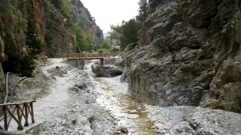 Chania: Imbros Gorge Hiking Tour & Beach Relaxation - Transition to Frangokastello: A Coastal Escape