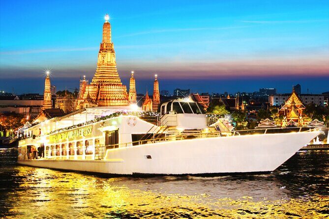 Chaophraya Cruise Dinner Cruise Along With Chao Phraya River Bangkok - The Experience: What You Can Expect